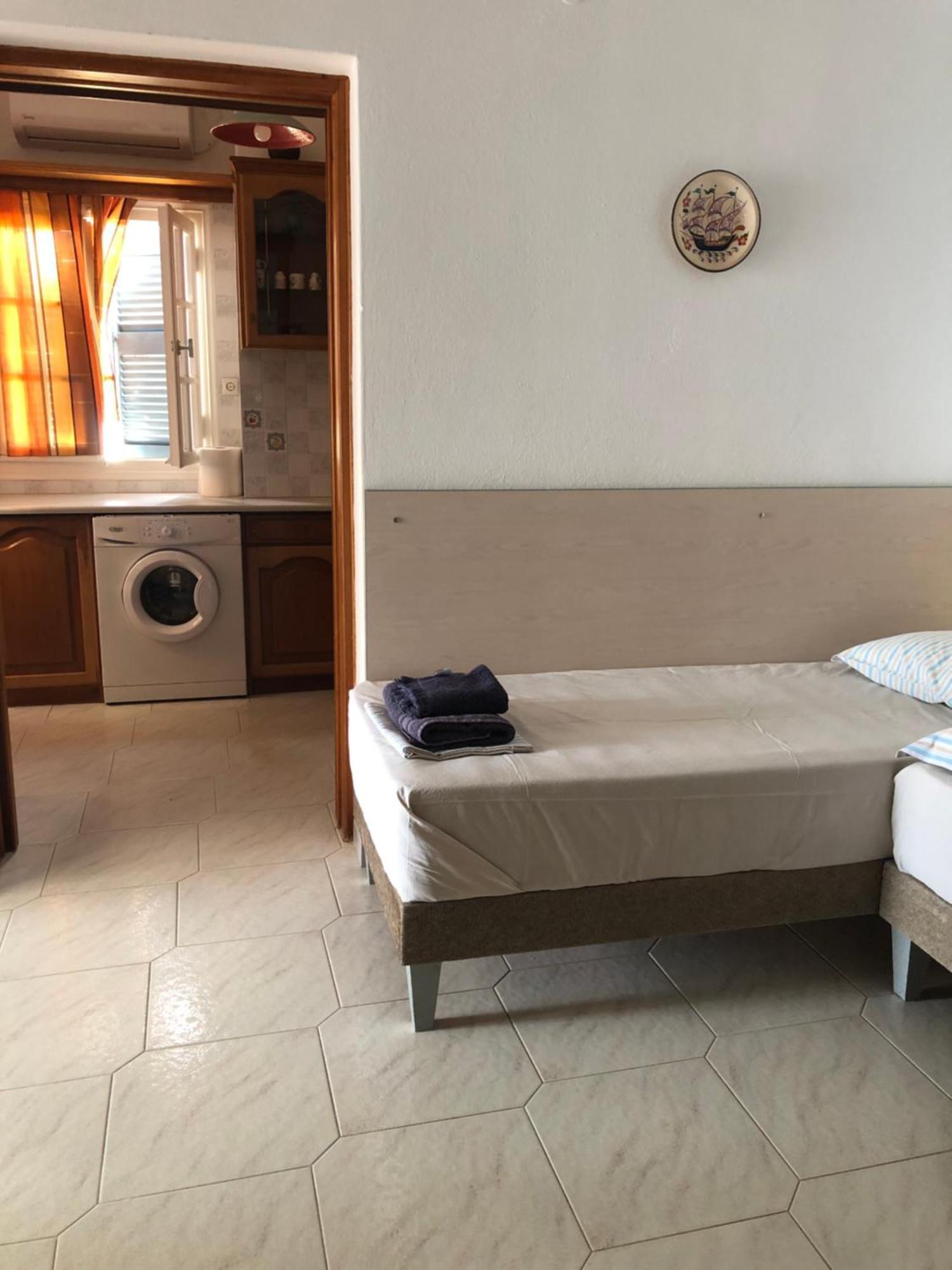 Kyprianos House Apartment Platis Gialos  Exterior photo